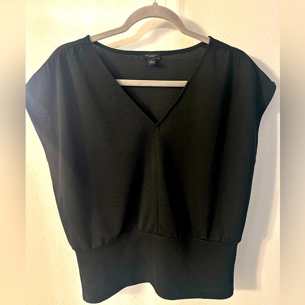 Ann Taylor Factory V Neck Blouse